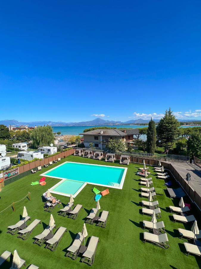 Hotel Puccini Peschiera del Garda Exterior foto