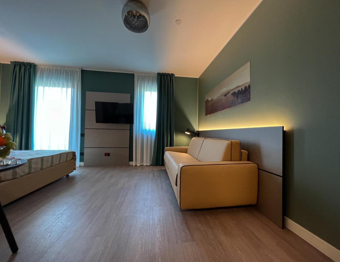 Hotel Puccini Peschiera del Garda Exterior foto